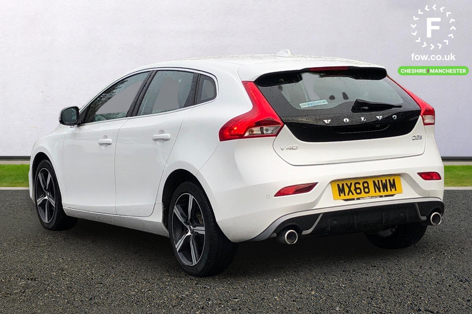 Used Volvo V40 2018 for sale - 77514653: Photo 2