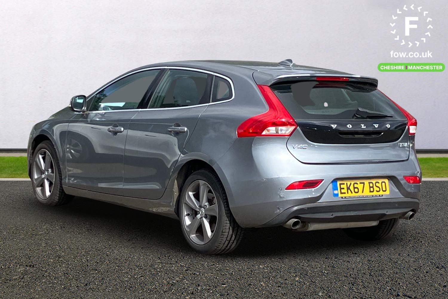 Used Volvo V40 2017 for sale - 75987509: Photo 2