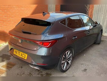 Used SEAT Leon 2020 for sale - 78325673: Photo