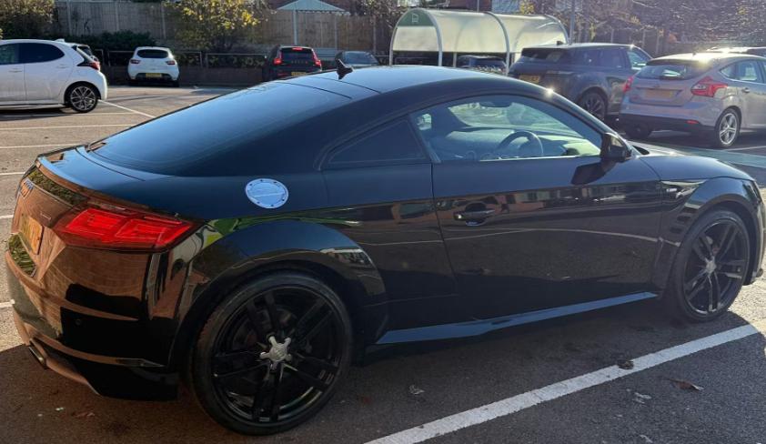 Used Audi TT 2017 for sale - 76805438: Photo 2