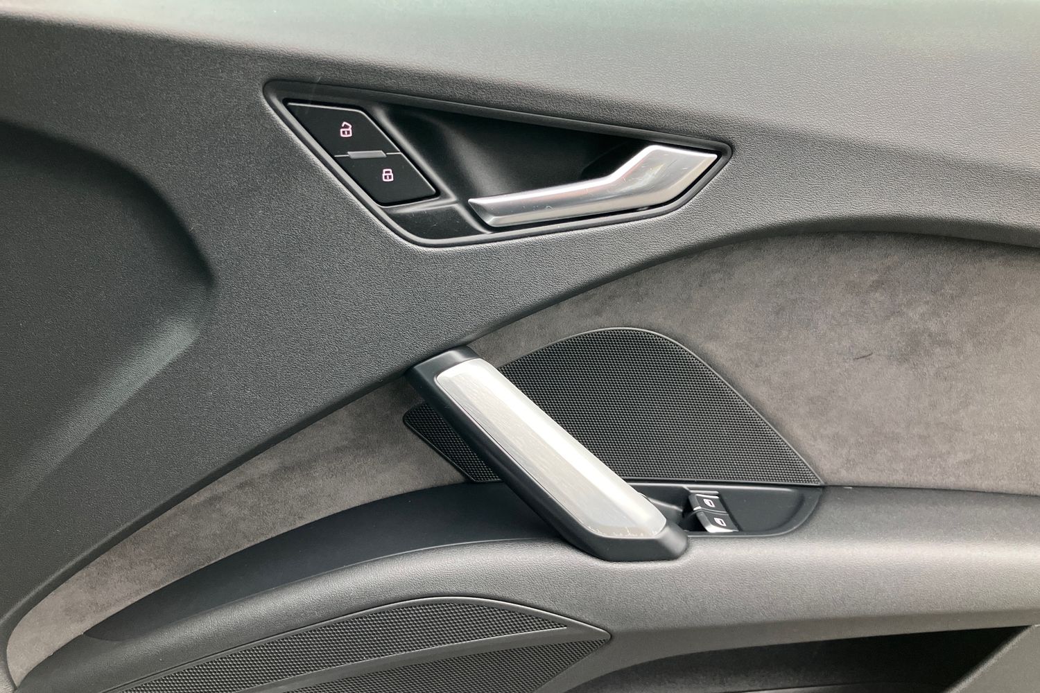 Used Audi TT 2017 for sale - 76805438: Photo 22