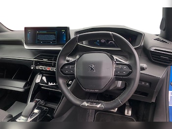 Used Peugeot 2008 2021 for sale - 78904658: Photo