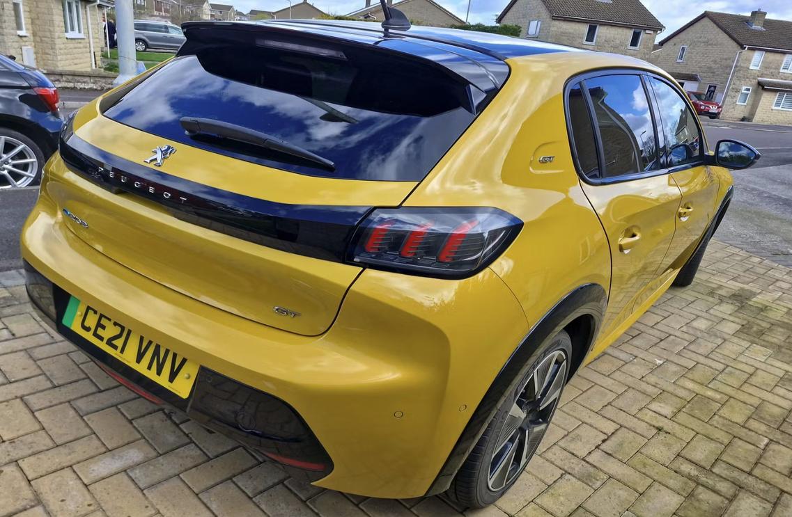 Used Peugeot 208 2021 for sale - 78155000: Photo 2