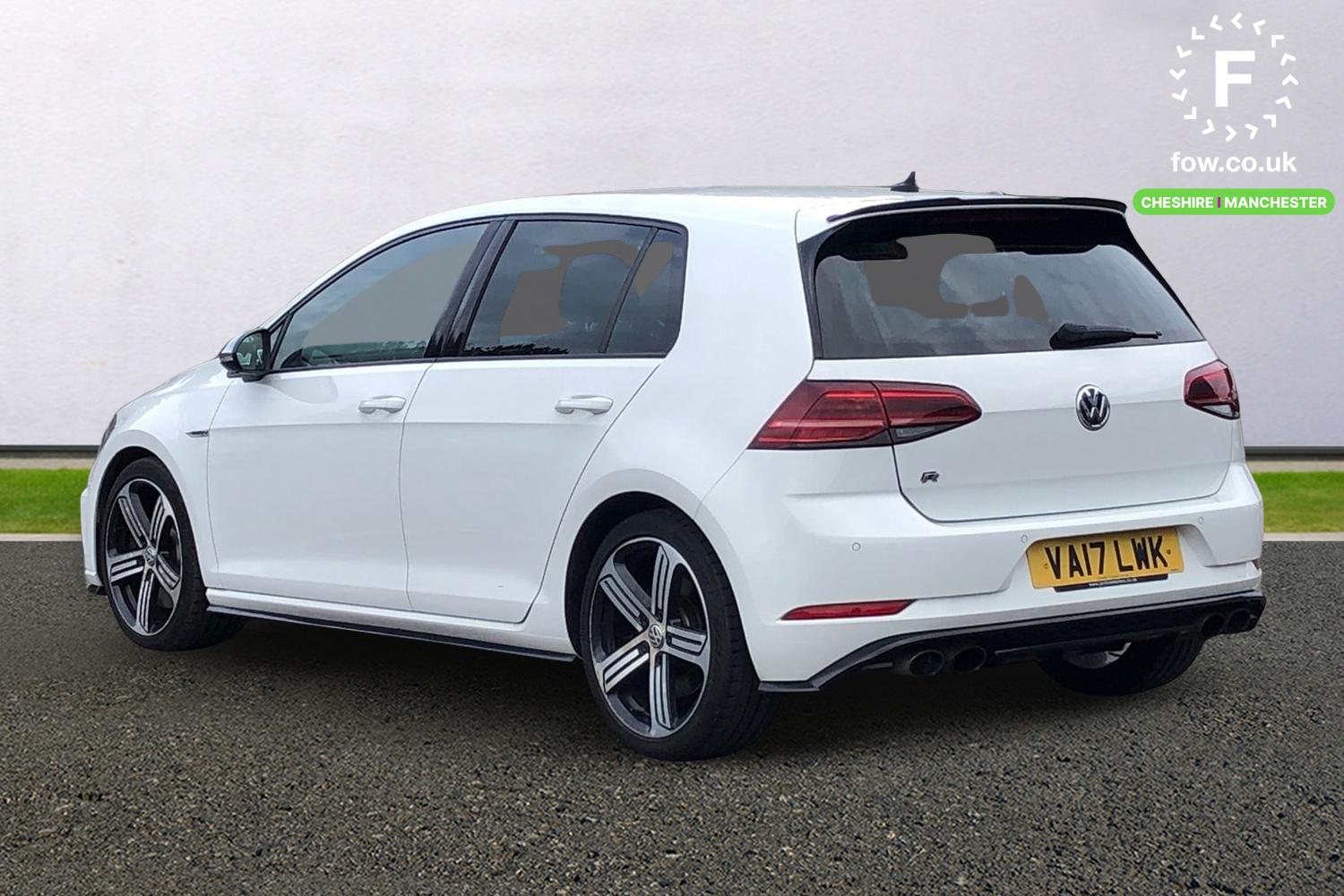 Used Volkswagen Golf 2017 for sale - 76334446: Photo 2