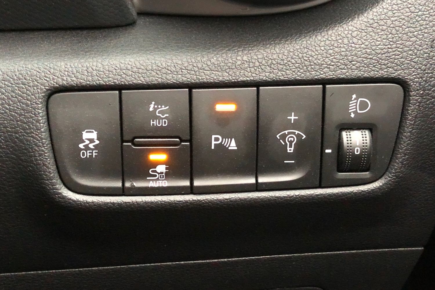 Used Hyundai KONA 2023 for sale - 76805399: Photo 17