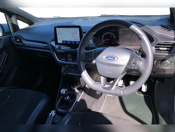 Used Ford Fiesta 2018 for sale - 78436953: Photo