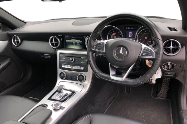Used Mercedes-Benz SLC 2018 for sale - 75632144: Photo 3