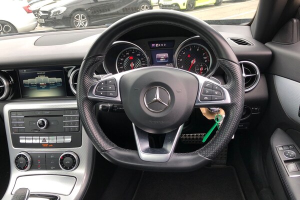 Used Mercedes-Benz SLC 2018 for sale - 75632144: Photo 5