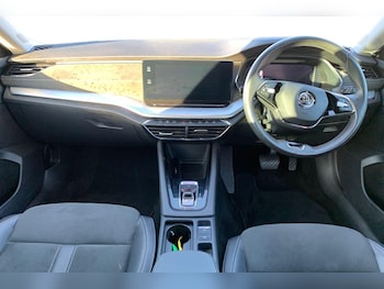 Used Skoda Octavia 2020 for sale - 77233385: Photo