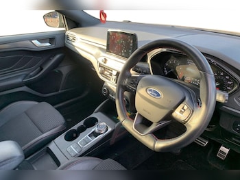 Used Ford Focus 2019 for sale - 77914387: Photo