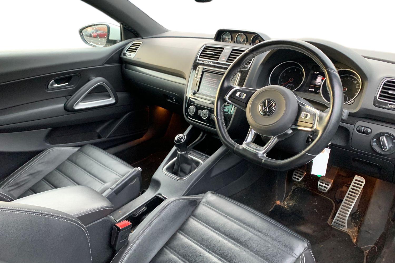 Used Volkswagen Scirocco 2017 for sale - 76509157: Photo 3