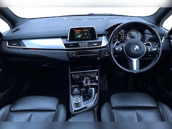 2020 - 220i M Sport 5dr DCT