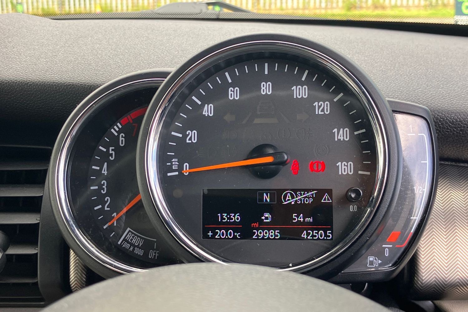 Used MINI Convertible 2019 for sale - 75730302: Photo 16