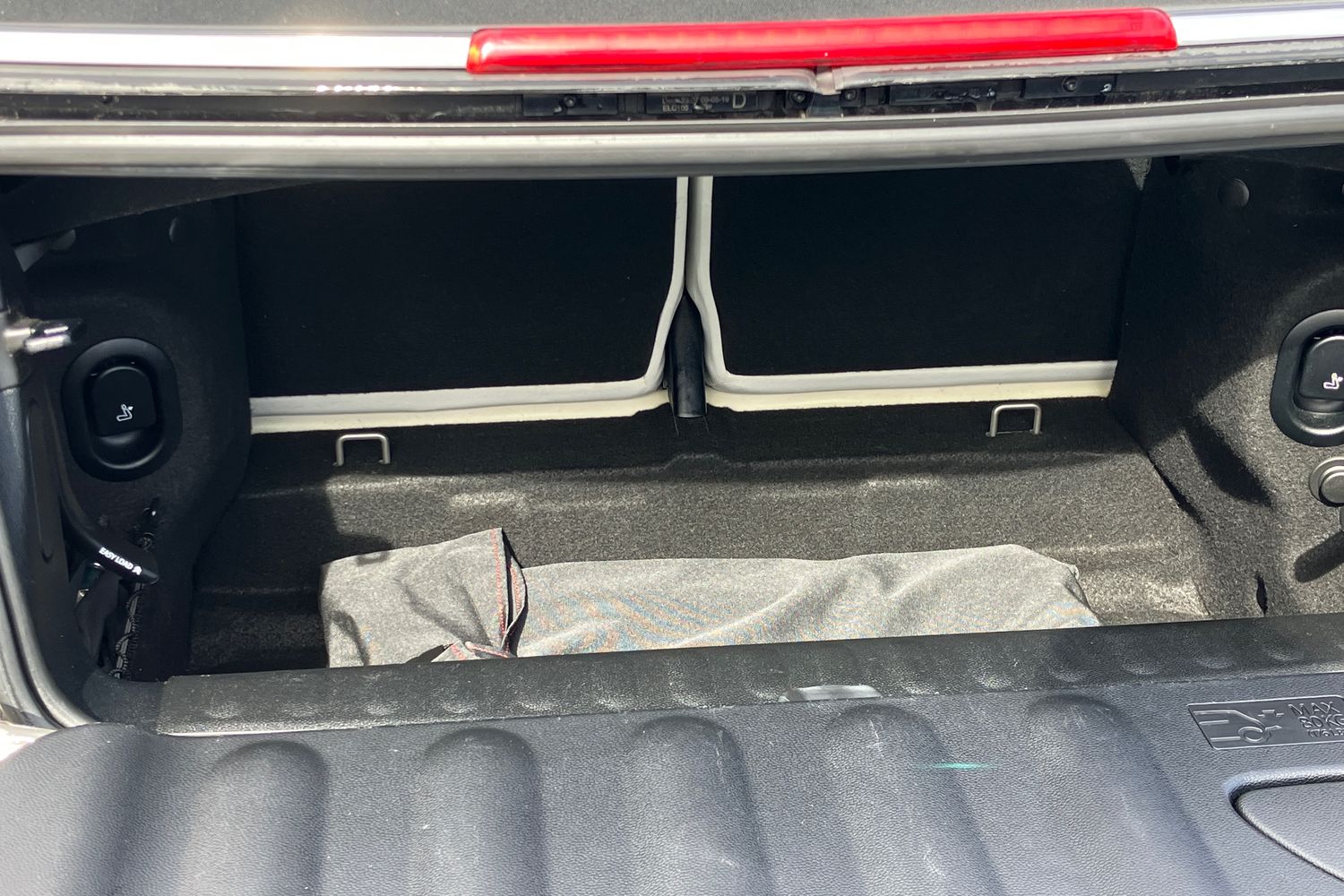 Used MINI Convertible 2019 for sale - 75730302: Photo 20