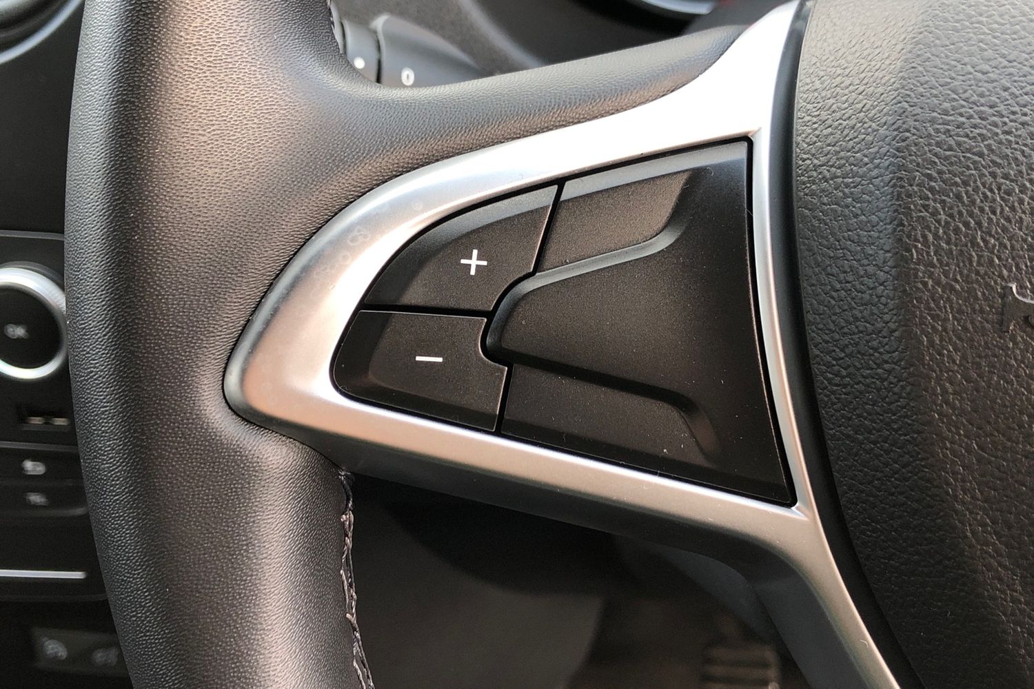 Used Dacia Duster 2017 for sale - 76128374: Photo 6