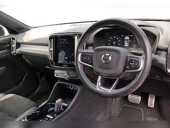 Used Volvo XC40 2020 for sale - 78726899: Photo