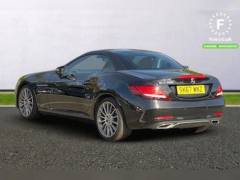 Used Mercedes-Benz SLC 2017 for sale - 76077397: Photo