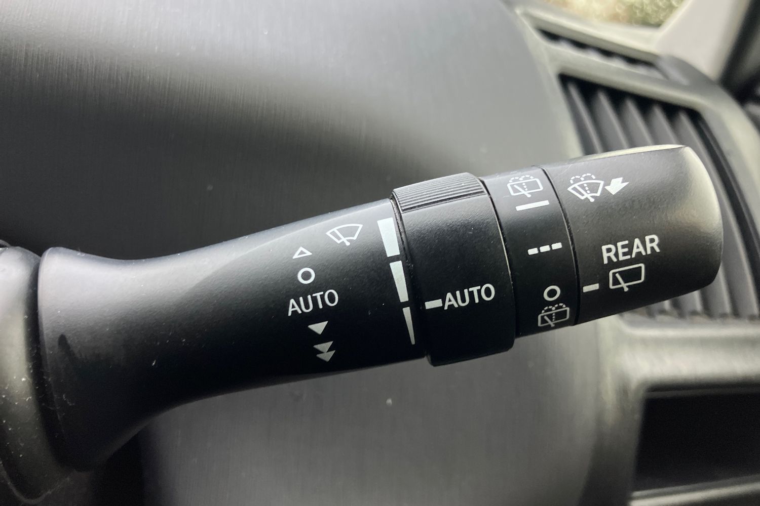 Used Toyota Prius+ 2019 for sale - 76961628: Photo 20