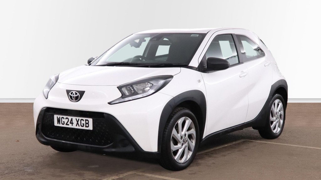 Used Toyota Aygo X 2024 for sale - 76916432: Photo 2