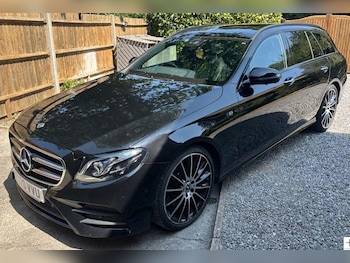 Used Mercedes-Benz E Class 2020 for sale - 79463174: Photo