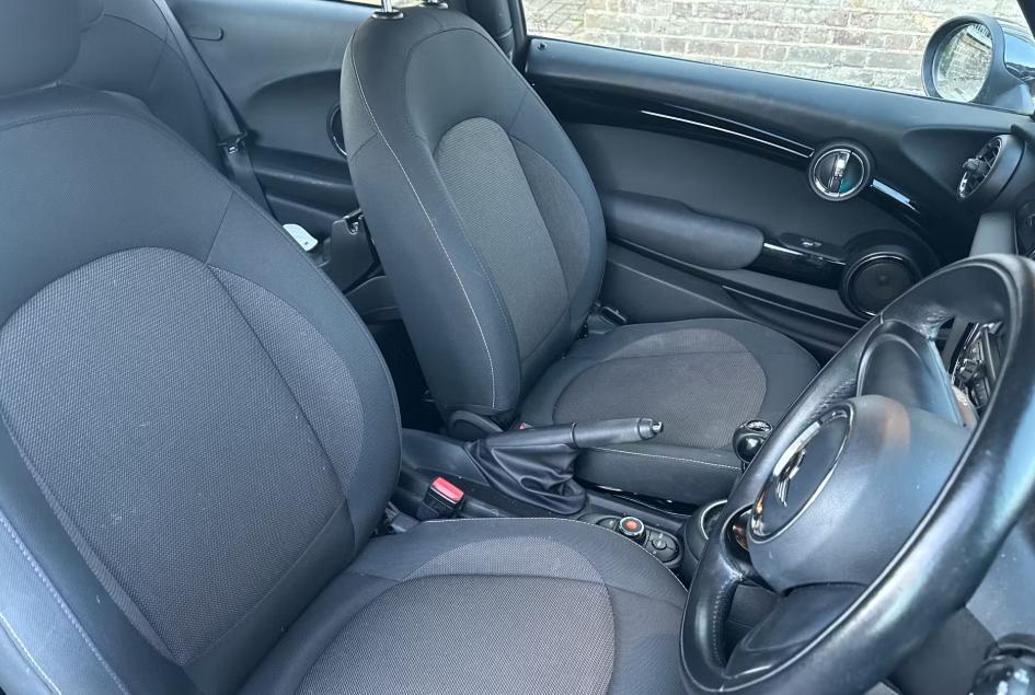 Used MINI Hatch 2017 for sale - 77935692: Photo 4