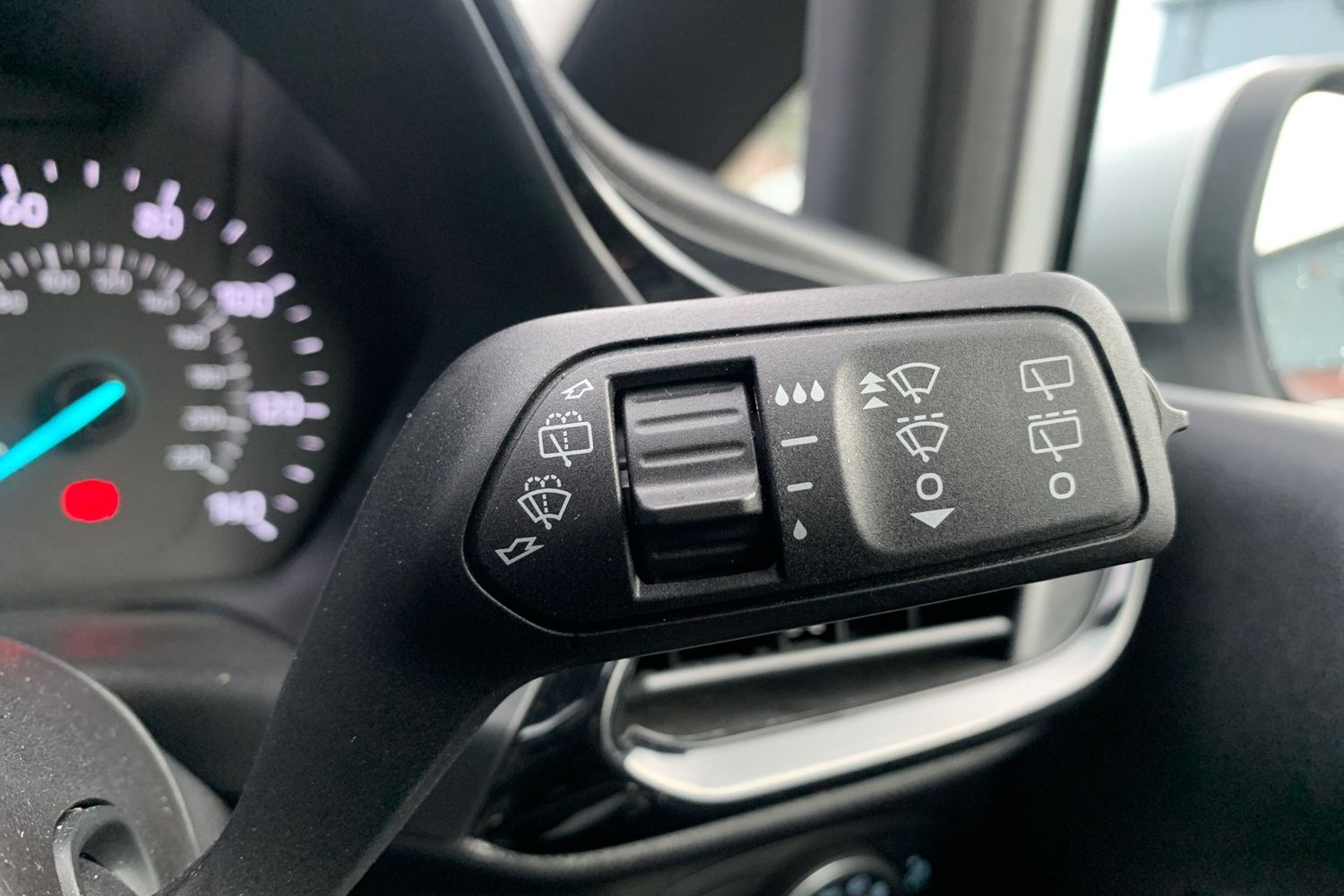 Used Ford Fiesta 2018 for sale - 77398014: Photo 7