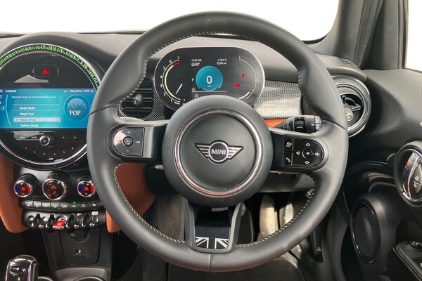 Used MINI Hatch 2021 for sale - 75717575: Photo 5