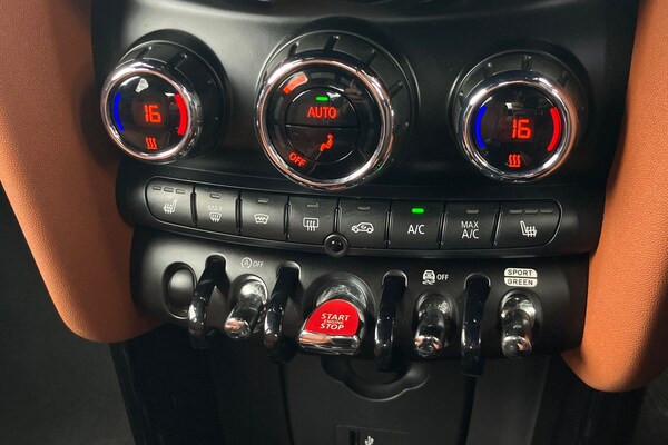 Used MINI Hatch 2021 for sale - 75717575: Photo 9