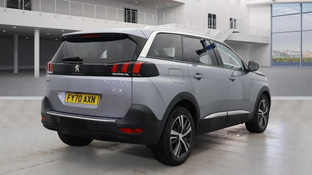 Used Peugeot 5008 2020 for sale - 76637109: Photo 2