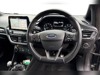 Used Ford Fiesta 2018 for sale - 76416778: Photo