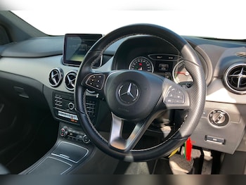 Used Mercedes-Benz B Class 2016 for sale - 78485034: Photo