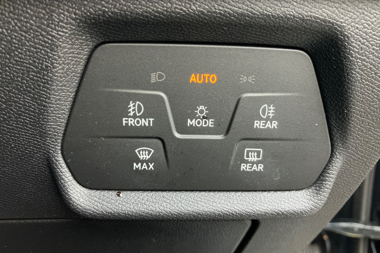 Used SEAT Leon 2023 for sale - 76133649: Photo 17