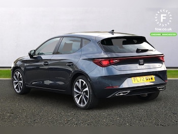 Used SEAT Leon 2023 for sale - 76133649: Photo 2