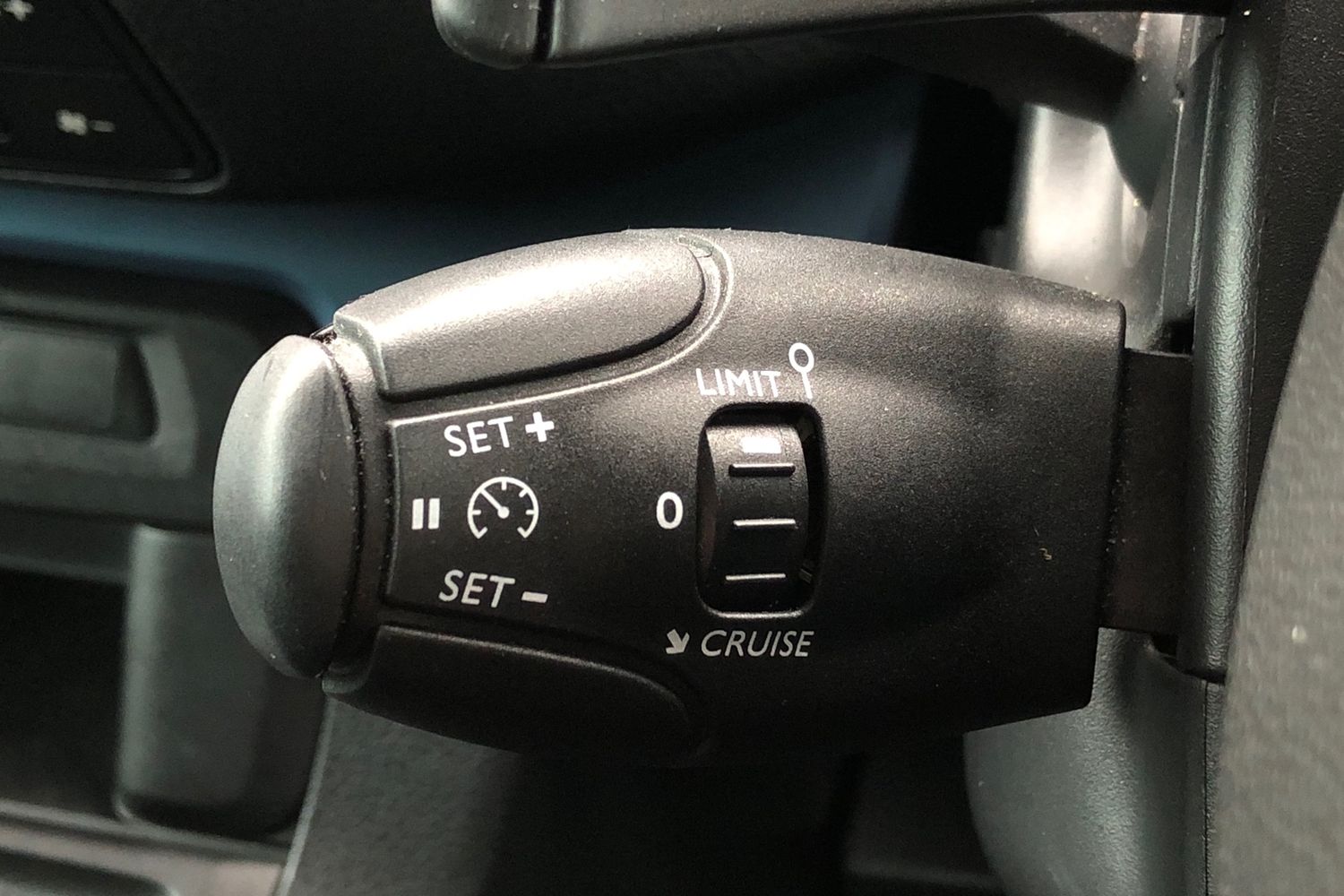 Used Peugeot Traveller 2020 for sale - 77527728: Photo 6