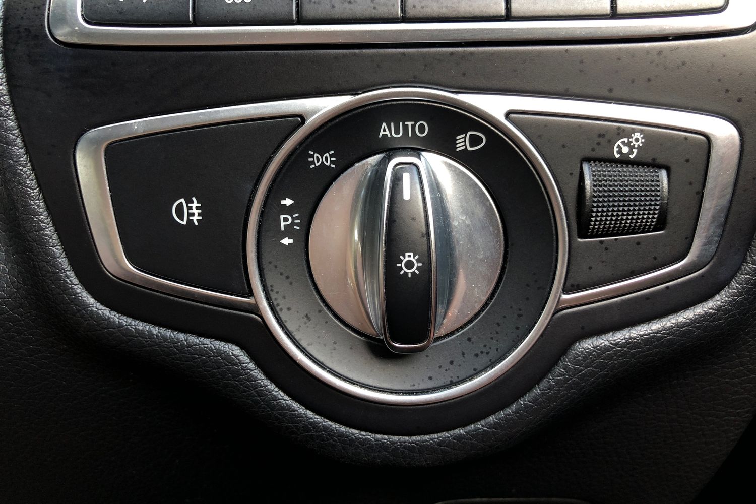 Used Mercedes-Benz GLC 2018 for sale - 76069741: Photo 12