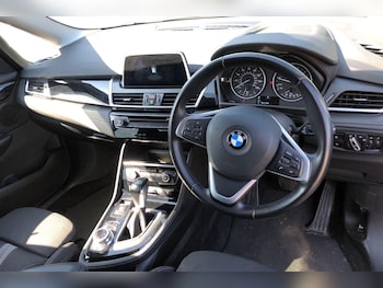 Used BMW 2 Series 2018 for sale - 78352330: Photo