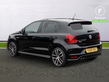 Used Volkswagen Polo 2016 for sale - 76253330: Photo