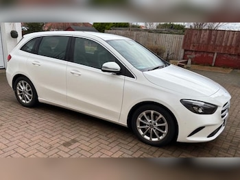 Used Mercedes-Benz B Class 2020 for sale - 77473120: Photo