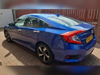 Used Honda Civic 2020 for sale - 78939675: Photo