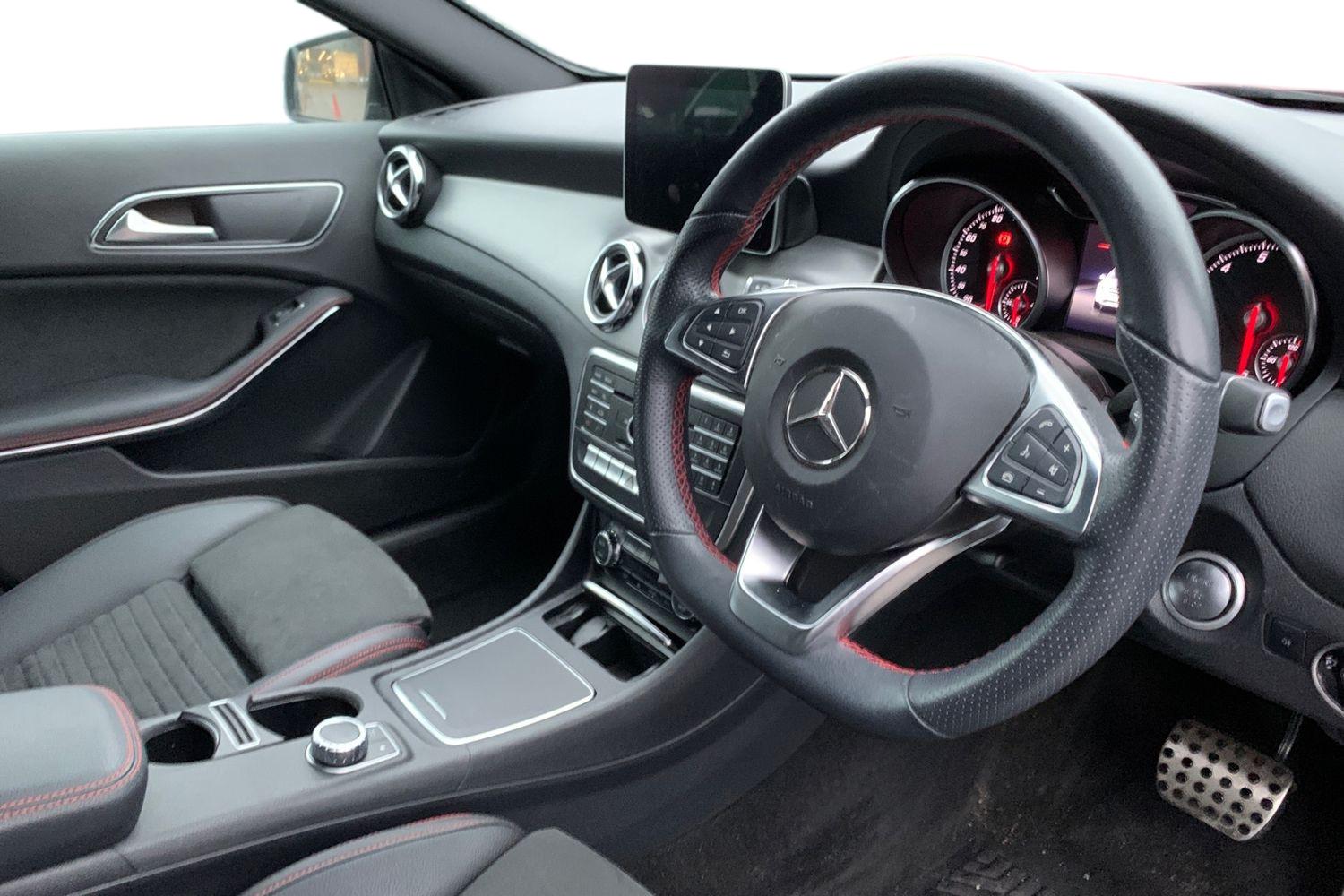 Used Mercedes-Benz GLA 2020 for sale - 77123733: Photo 3