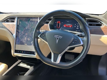 Used Tesla Model S 2016 for sale - 75700955: Photo