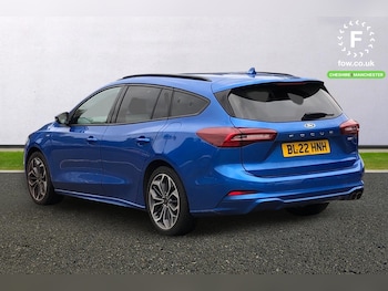 Used Ford Focus 2022 for sale - 76182089: Photo 2