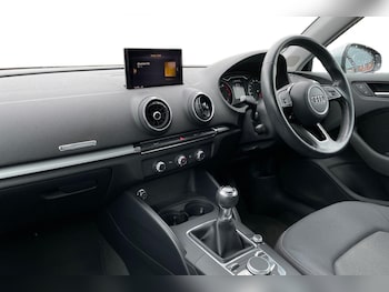 Used Audi A3 2019 for sale - 79272783: Photo