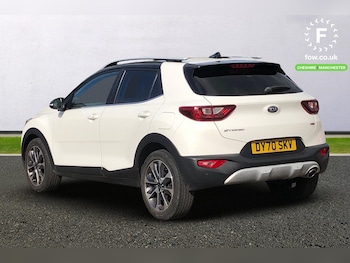Used Kia Stonic 2020 for sale - 75970517: Photo