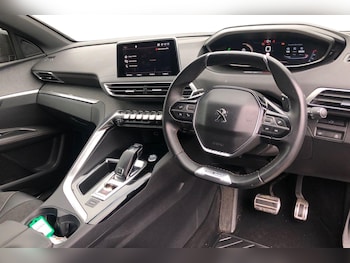 Used Peugeot 3008 2018 for sale - 76292483: Photo 3