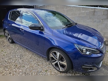 2016 - 2.0 BlueHDi 150 GT Line 5dr