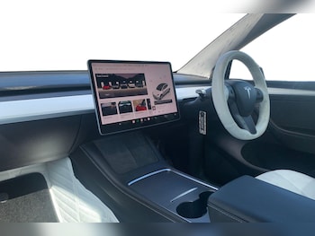 Used Tesla Model Y 2022 for sale - 79595577: Photo
