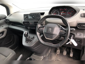 Used Peugeot Rifter 2020 for sale - 75713767: Photo