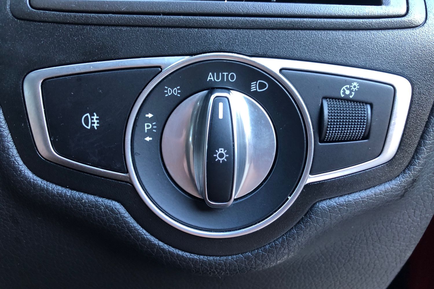 Used Mercedes-Benz GLC 2019 for sale - 75962544: Photo 14