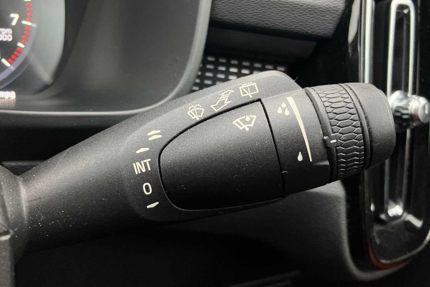 Used Volvo XC40 2018 for sale - 76624886: Photo 20